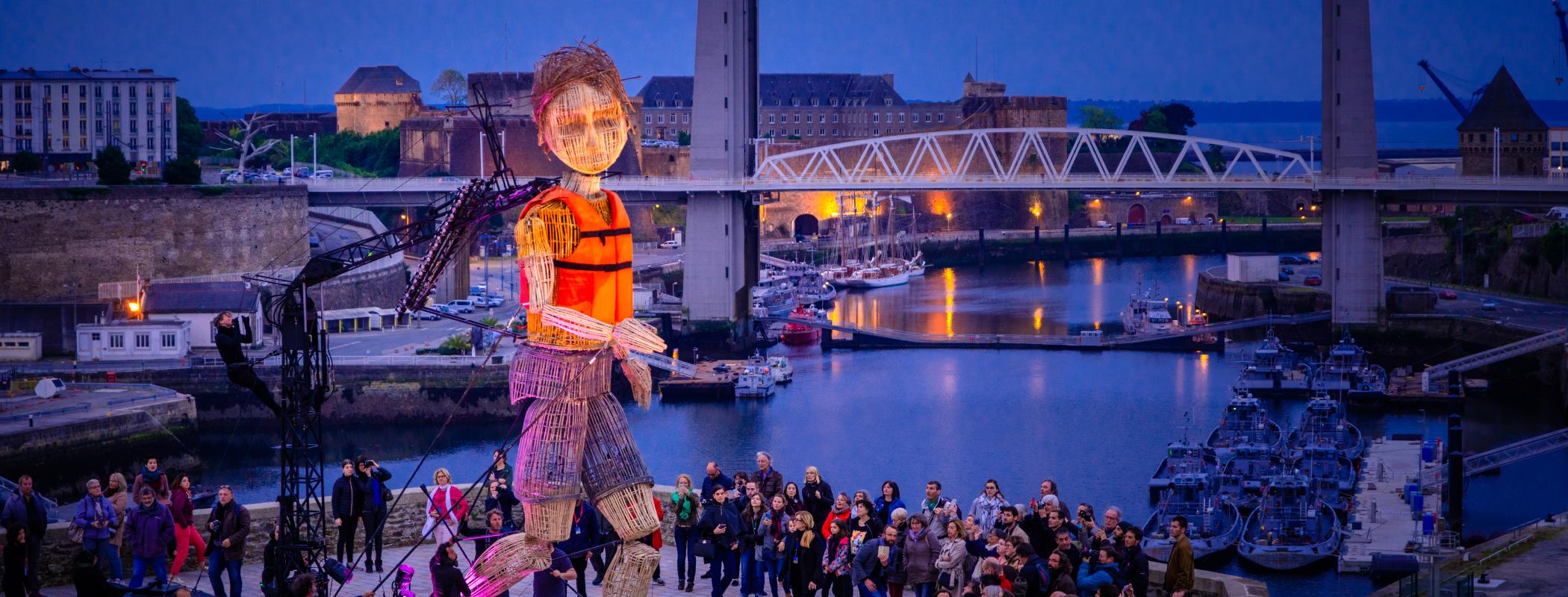Cie Homme Debout d'après Mathieu Le Gall