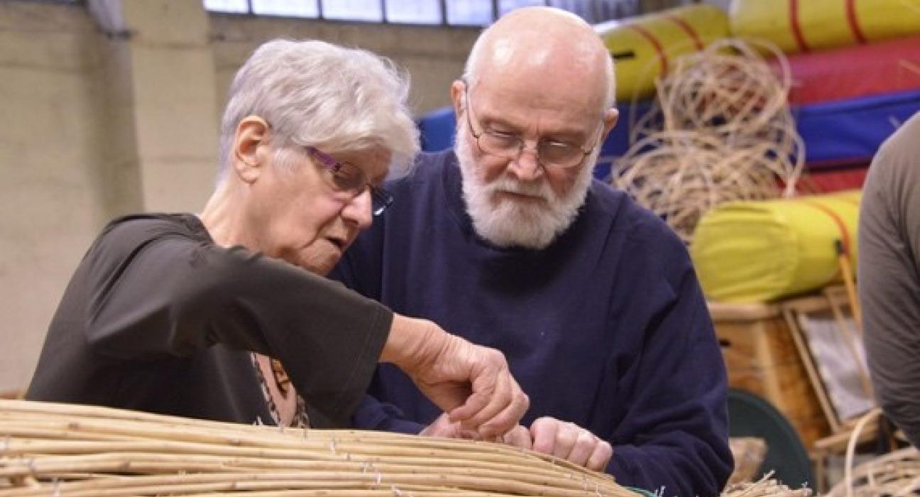 construction homme debout