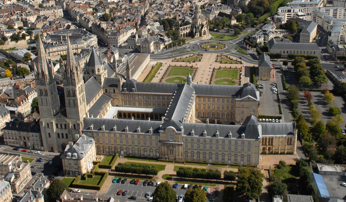 Abbaye aux Hommes ©François Decaens
