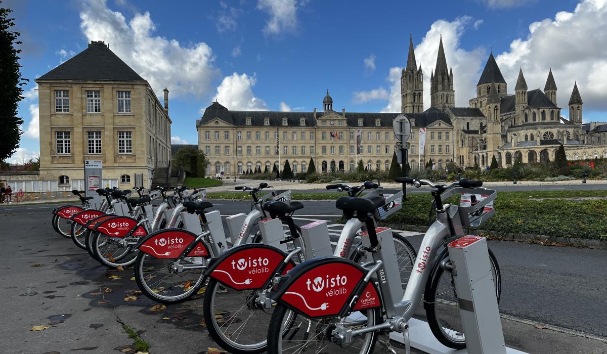 Vélos électriques d'après Millénaire Caen 2025